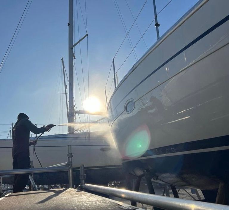 Yacht Polish and valet for winterisation
