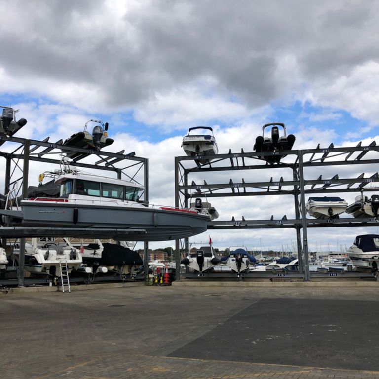 Marina Lift out for your boat at saxon warf, southampton