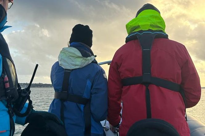 Own Boat Tuition; Learning to drive your own boat in the Solent.