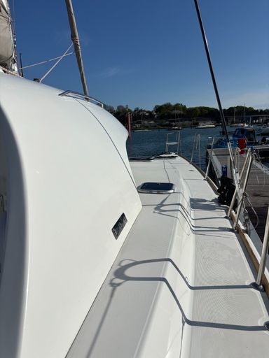 Boat Cleaning Service | River Itchen