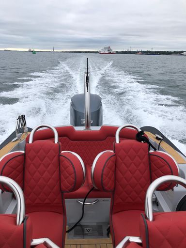 Ribeye 811 powerboat from southampton in the solent.