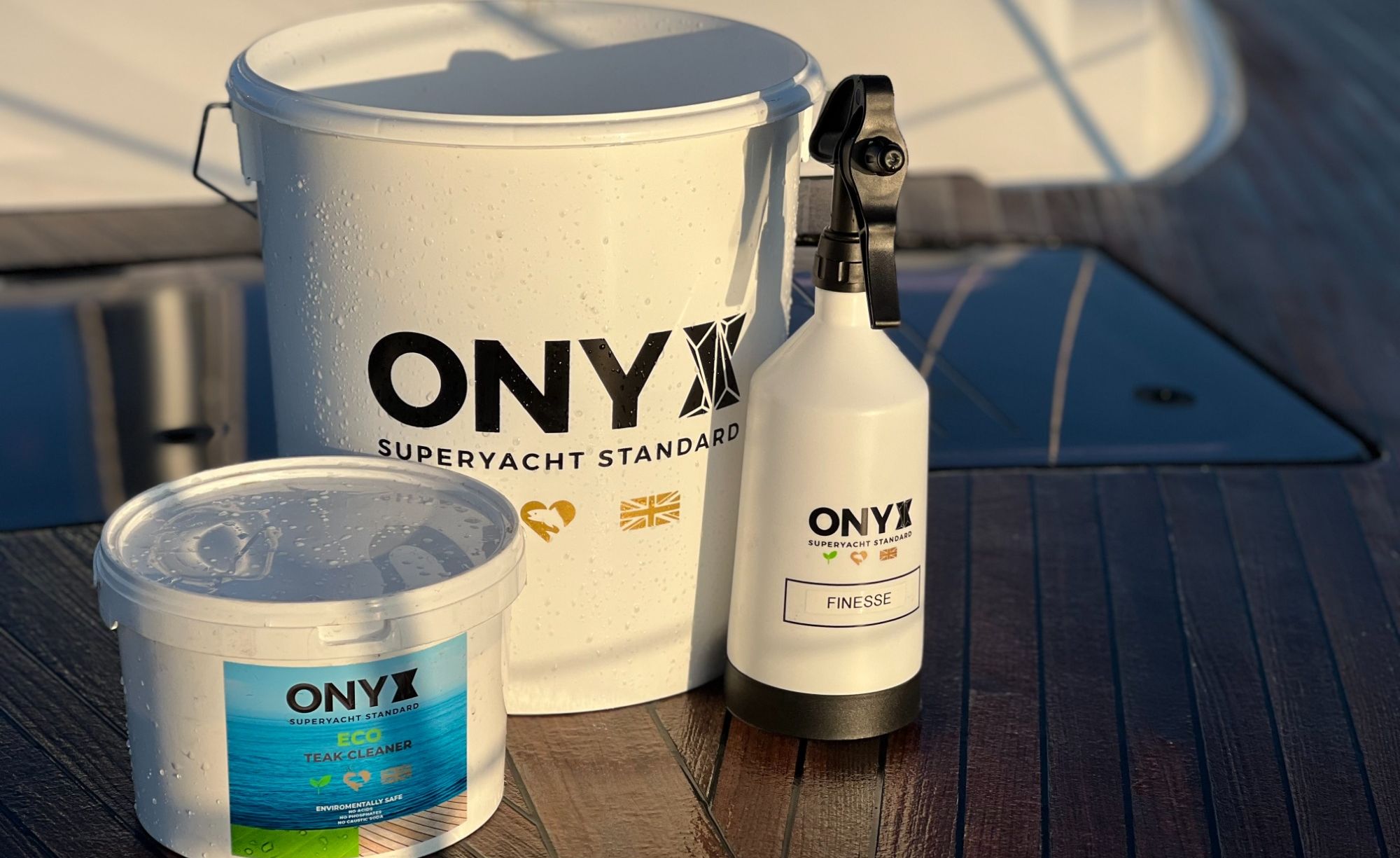 Onyx yacht and biodigradable boat wash for Teak, decks and hull wash.